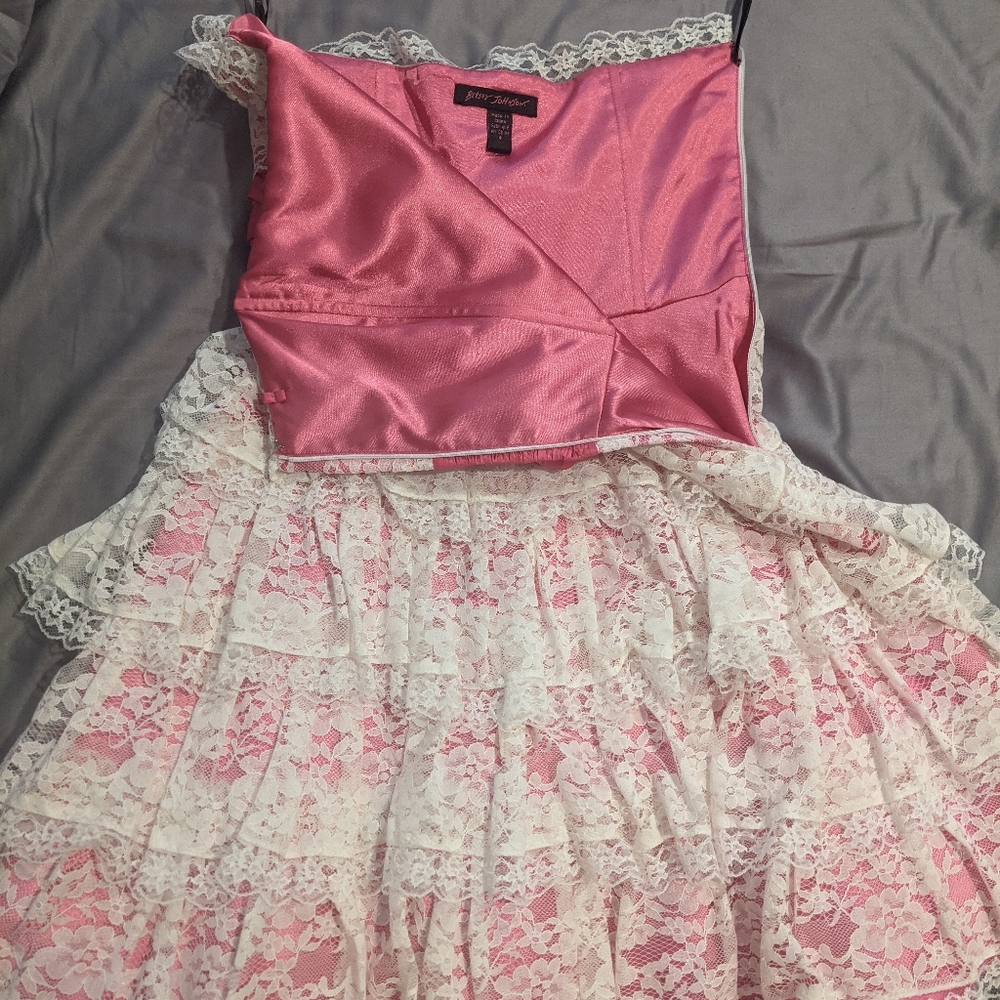 Betsey Johnson Lace Mini Tea Party Dress!! - Picture 5 of 7